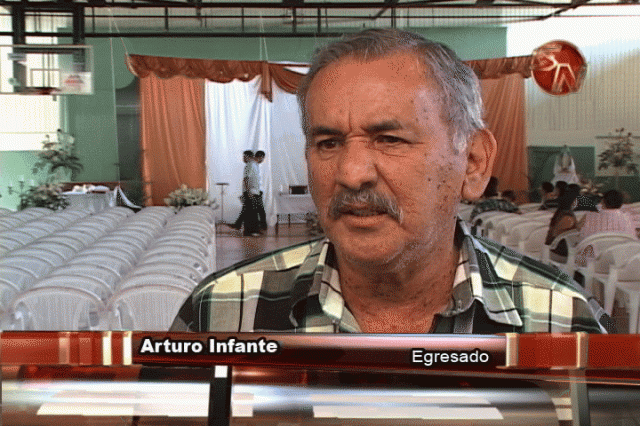 Arturo Infante, egresado