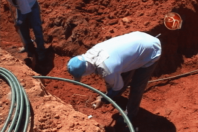 Constantes cortes de agua Constantes cortes de agua