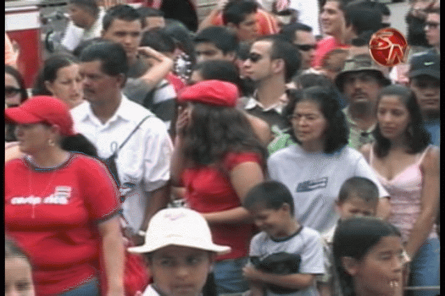 Estarán en el desfile. Estarán en el desfile.