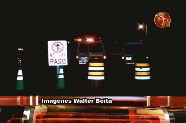 Precaución por caída de piedras. Precaución por caída de piedras.