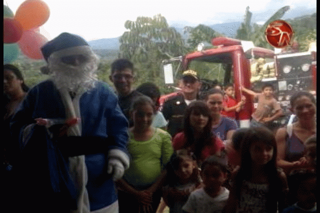 Los niños disfrutaron de la actividad. Los niños disfrutaron de la actividad.