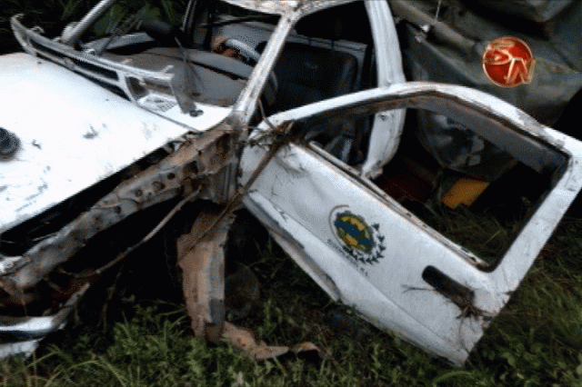 Así quedó uno de los vehículos. Así quedó uno de los vehículos.
