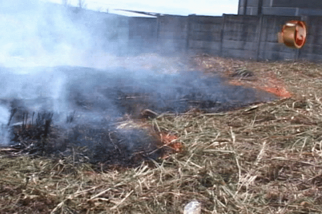 Tenga cuidado con las quemas. Tenga cuidado con las quemas.