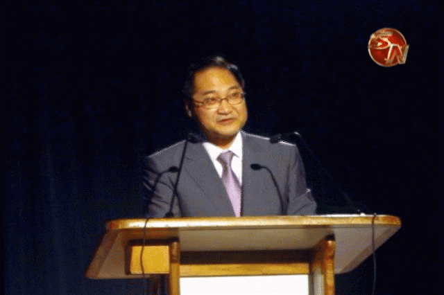 Embajador, Hong Jo Chun.