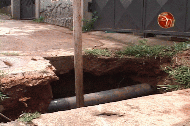 Se hizo este hueco. Se hizo este hueco.