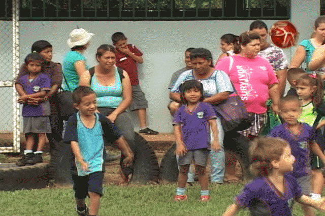 Se unieron vecinos de ambos distritos. Se unieron vecinos de ambos distritos.