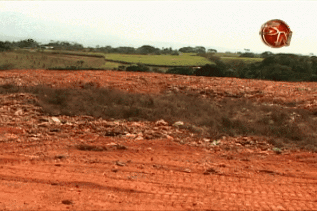 Por no continuar con los trabajos. Por no continuar con los trabajos.