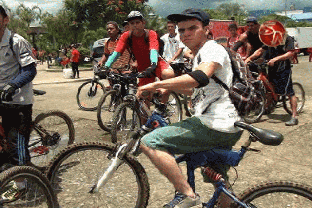 Participaron en el recorrido. Participaron en el recorrido.