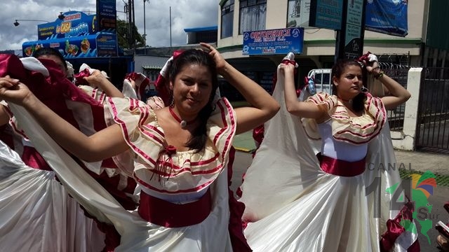 Desfile Transporte de los Años 40