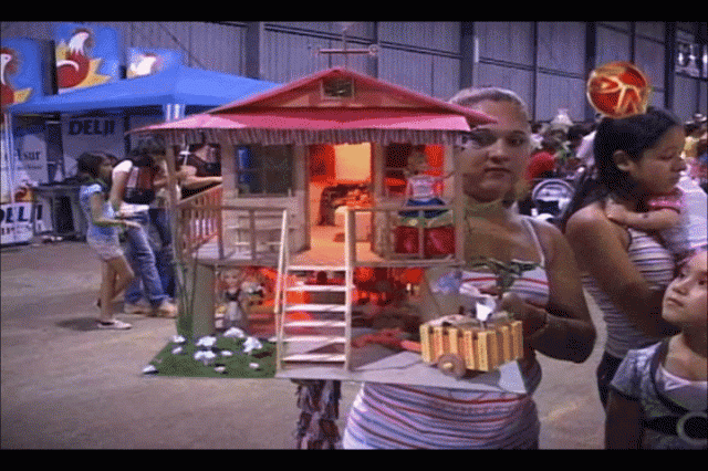 Si habrá desfile. Si habrá desfile.