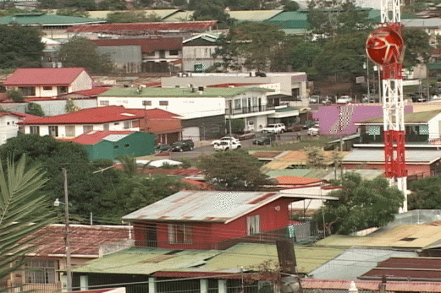 Turismo en crisis. Turismo en crisis.