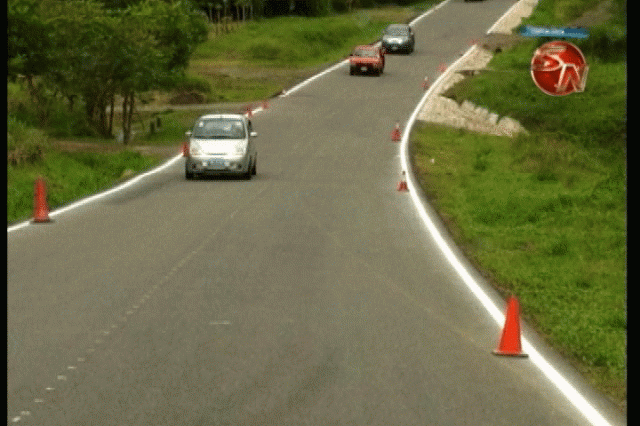 Hacen la demarcación. Hacen la demarcación.