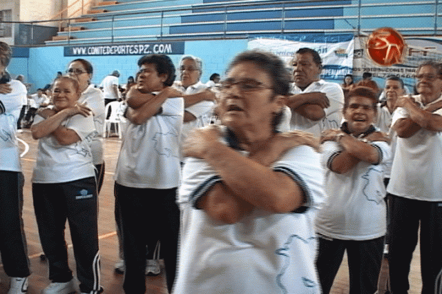 Realizaron aeróbicos. Realizaron aeróbicos.