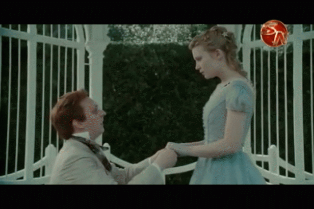 La carroza tendrá ese tema este año. La carroza tendrá ese tema este año.