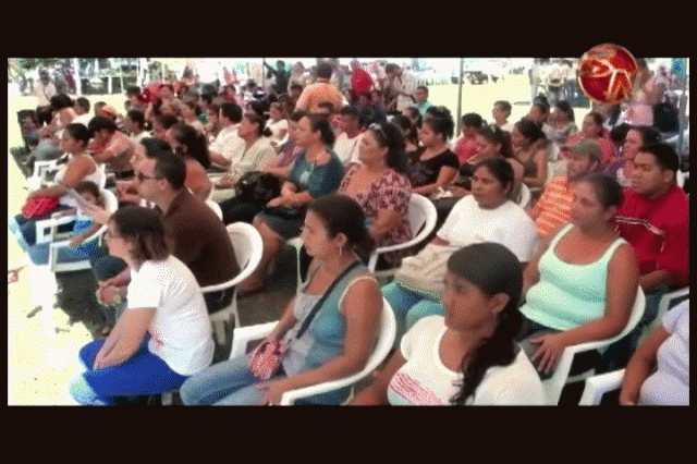 Se escogieron a 58 personas. Se escogieron a 58 personas.