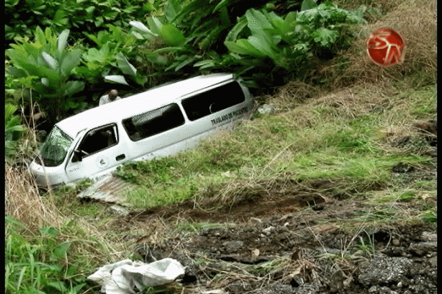 La ambulancia derrapó. La ambulancia derrapó.