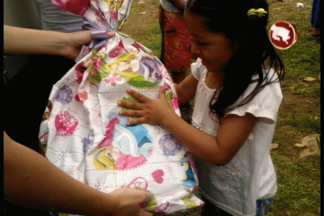 Darán regalos. Darán regalos.