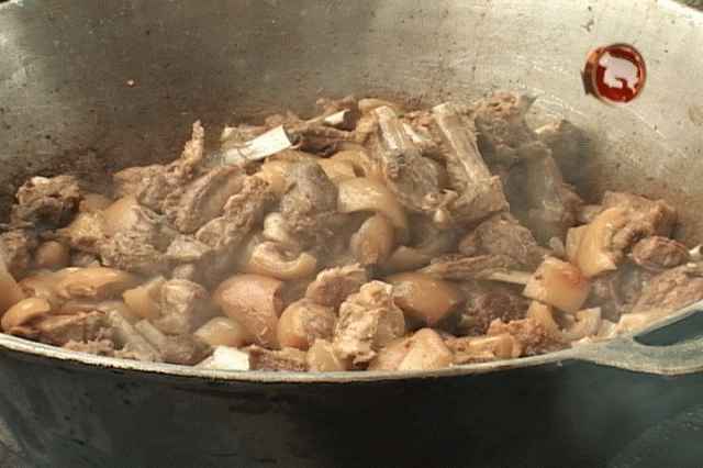 Habrá venta de comidas. Habrá venta de comidas.