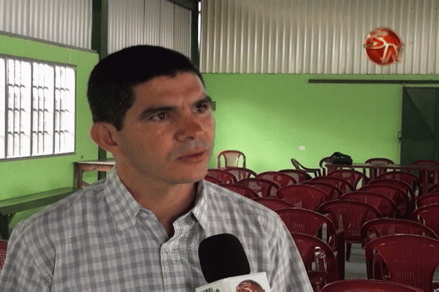 Antonio Mora, presidente. Antonio Mora, presidente.