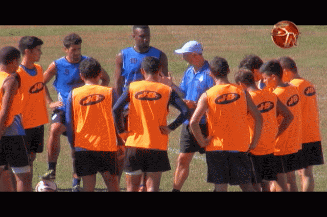 Ya inició los trabajos. Ya inició los trabajos.