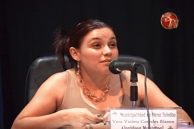Vera Corrales, Alcaldesa Municipal. Vera Corrales, Alcaldesa Municipal.