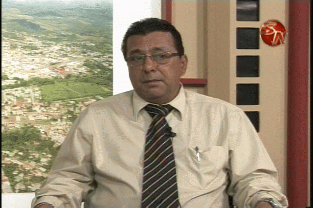 Omer Fonseca, Director del MEP en Pérez Zeledón. Omer Fonseca, Director del MEP en Pérez Zeledón.