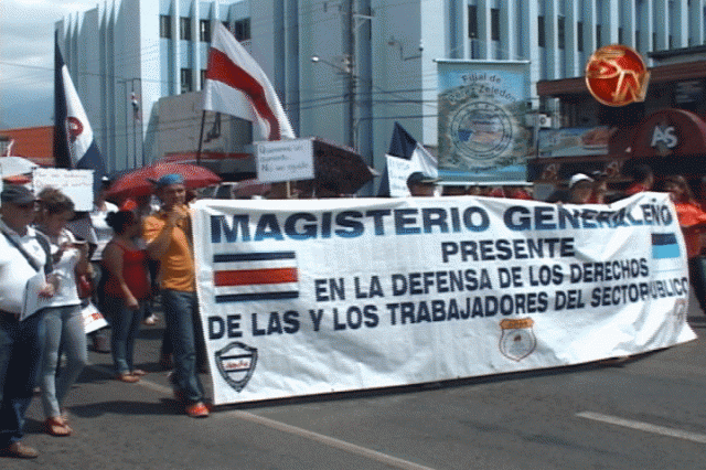 Educadores en las calles. Educadores en las calles.