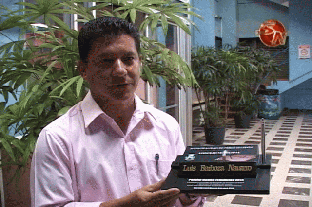 Luis Barboza. Luis Barboza.