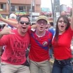 Aficionados celebran gane de la Selección de Costa Rica