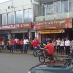 Aficionados celebran gane de la Selección de Costa Rica