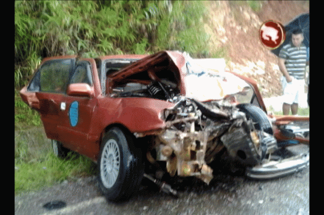 Así quedó el vehículo. Así quedó el vehículo.