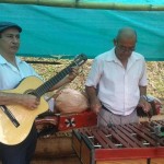 Feria de comidas tradicionales en el Liceo Sinaí