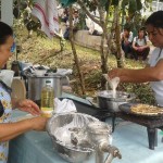 Feria de comidas tradicionales en el Liceo Sinaí