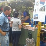 Feria de comidas tradicionales en el Liceo Sinaí