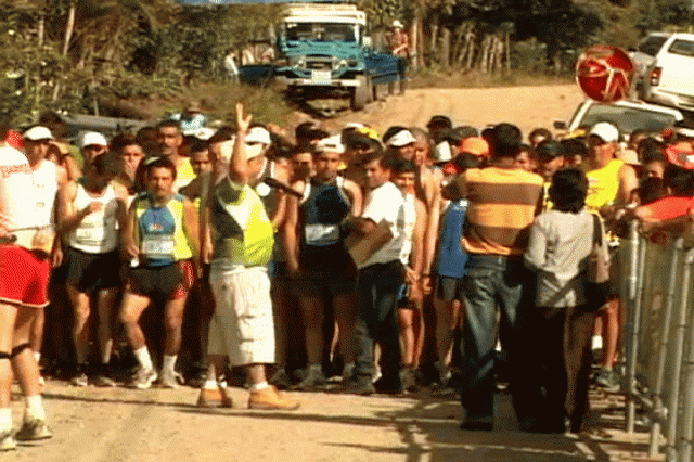 La carrera será el domingo. La carrera será el domingo.