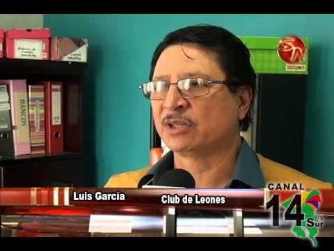 Club de Leones trabaja en la construcción de una nueva área de juegos en el Polideportivo de Pérez Zeledón