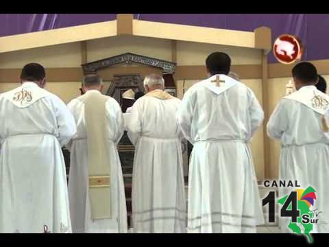 Obispo bendice los santos óleos de las 26 parroquias de la Diócesis de San Isidro de El General