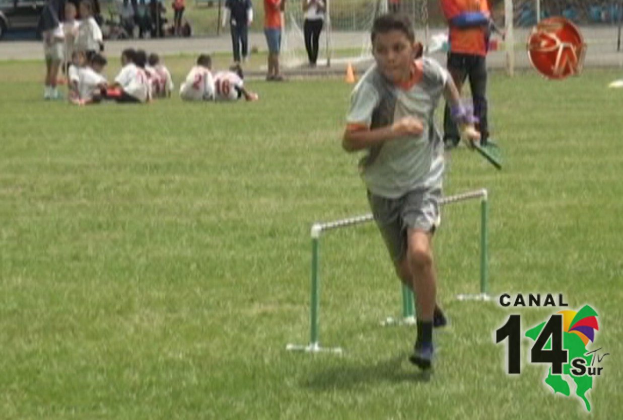 Unos 200 estudiantes de Pérez Zeledón mostraron su buen desempeño en atletismo