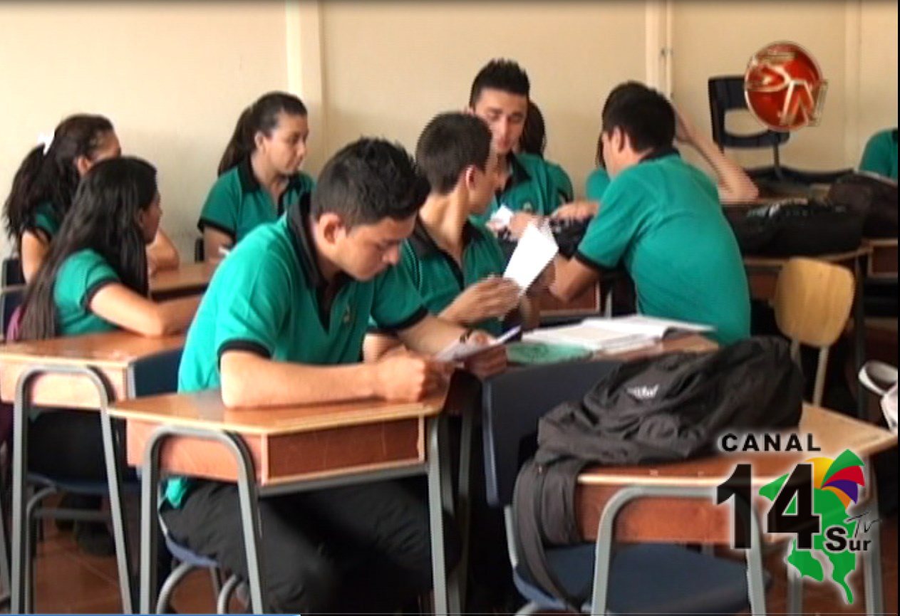 Colegio Técnico Profesional de Pejibaye destaca en tecnología y proyectos profesionales