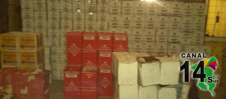 Fuerza Pública decomisó  7500 botellas de licor ilegal en una vagoneta en Osa