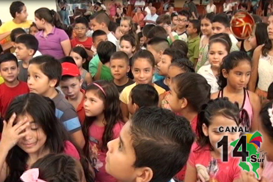 Pequeños disfrutaron y compartieron en la Catedral de San Isidro de El General