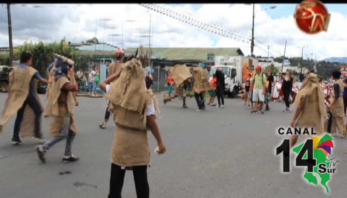 Con desfile cierran Semana Cívica de Rescate de Valores Patrios