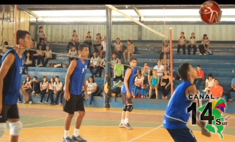 Liceo Sinaí clasifica a final nacional de voleibol masculino