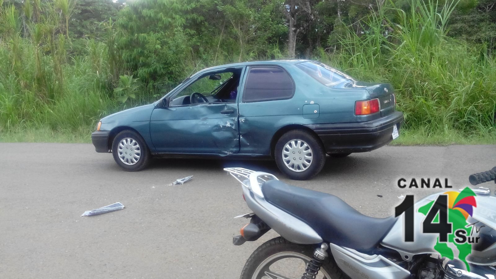 Accidente de tránsito deja dos personas trasladadas al centro médico