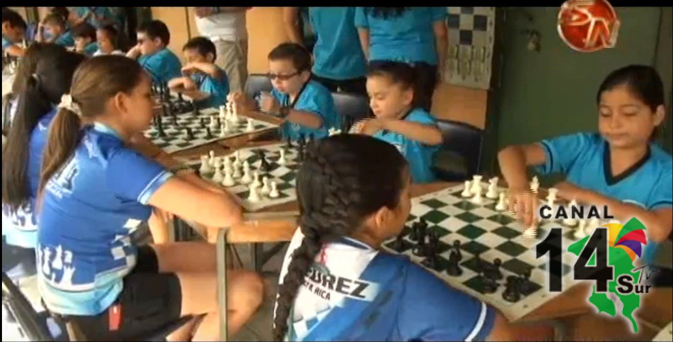 Escuelas de Pérez Zeledón preparan a sus estudiantes en ajedrez