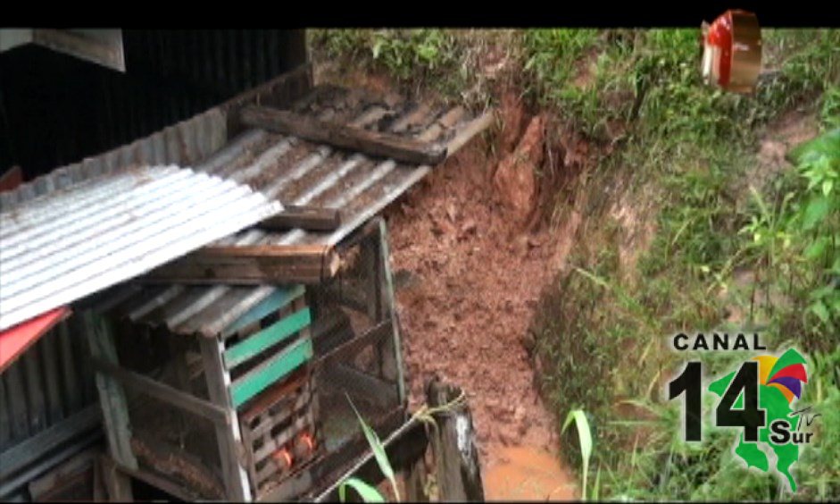 Familia en La Palma sufre consecuencias por las fuertes lluvias