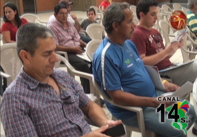 Dirigentes de Daniel Flores reciben información sobre próximas votaciones