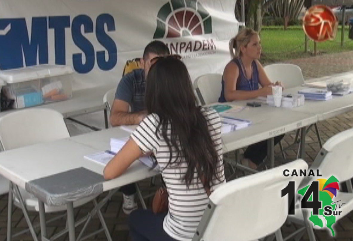 Unas 18 personas llegaron a realizar consultas principalmente sobre el Aguinaldo