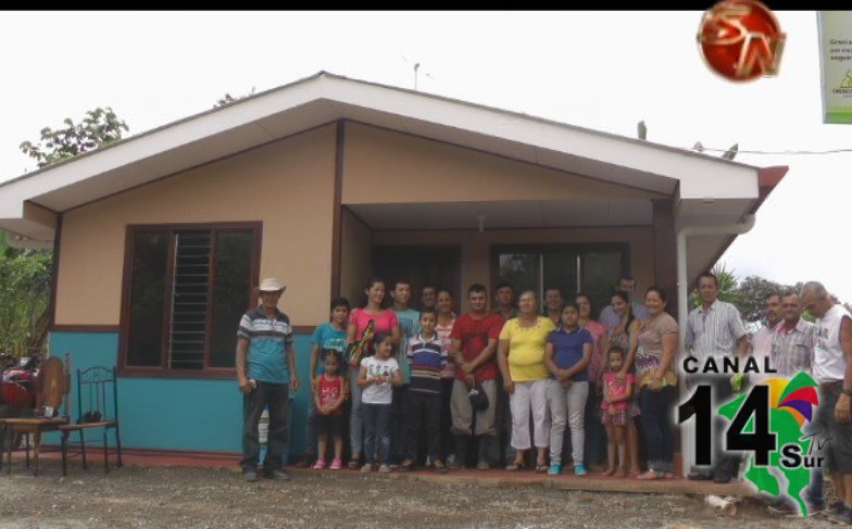 Familia en Santiago de San Pedro vivirá una Navidad en su nueva casa