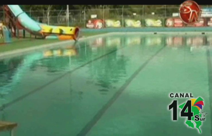 Integrantes de Asociación Inclusiva Laboral podrán usar la piscina del Polideportivo gratuitamente